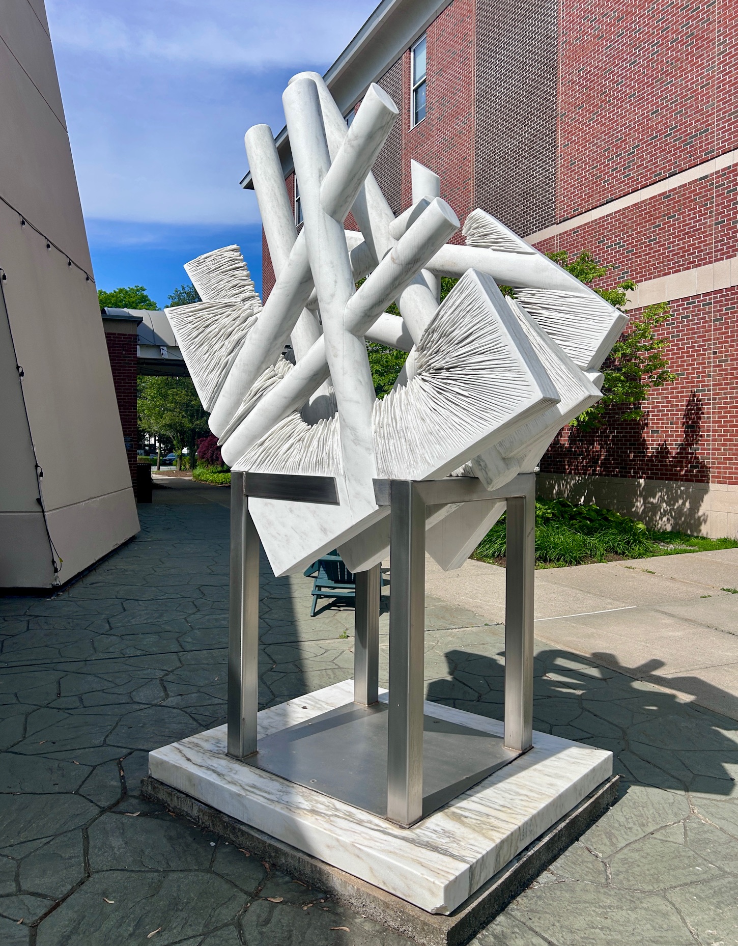 Caroline Ramersdorfer sculpture